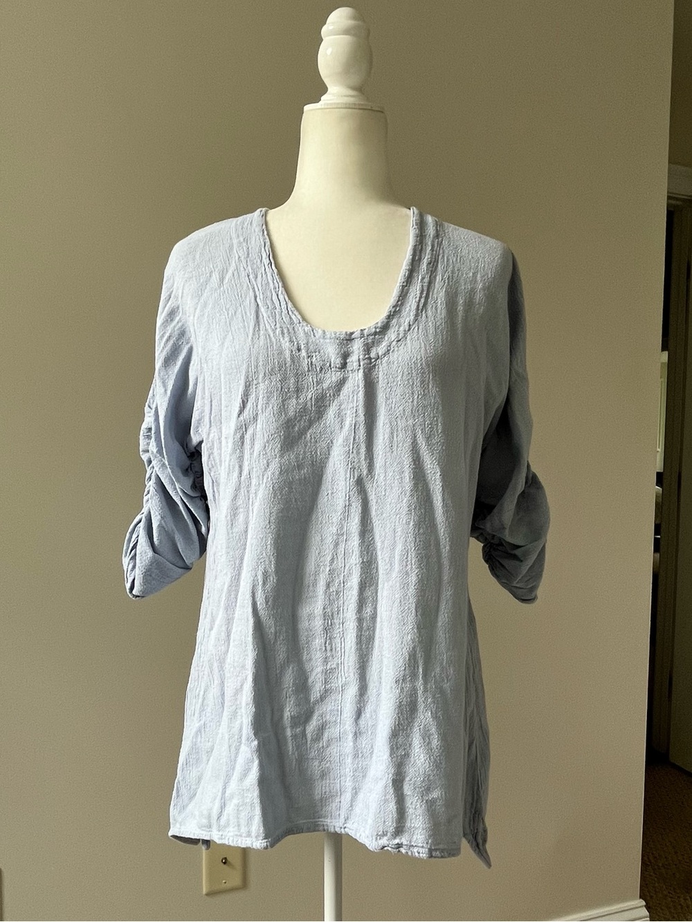 Oh My Gauze! Light Blue Scoop-Neck Cotton Gauze Tunic